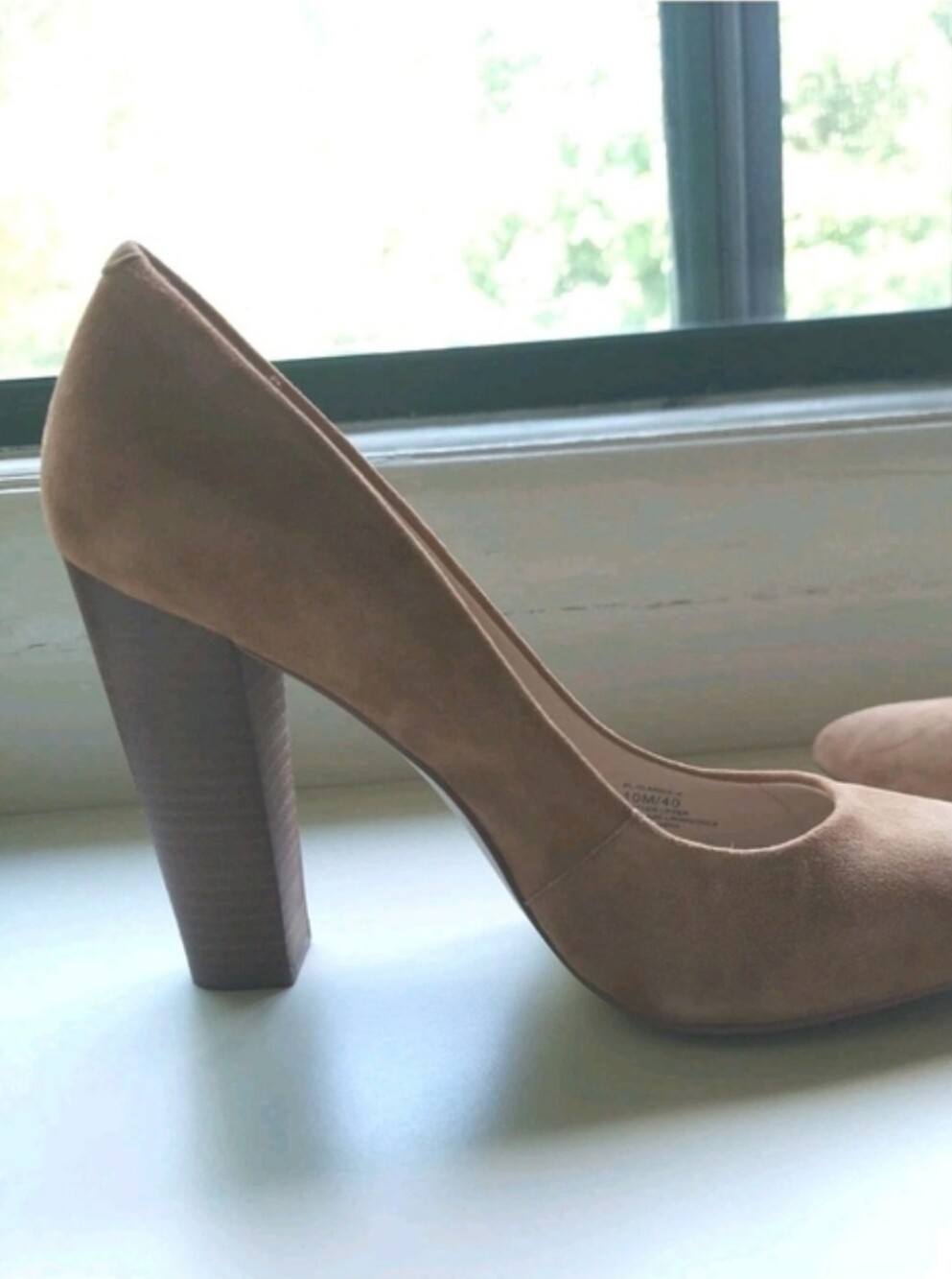 BCBGeneration Suede Camel Tan Pointed Toe Block Heel Pumps Size 10 - Picture 14 of 16